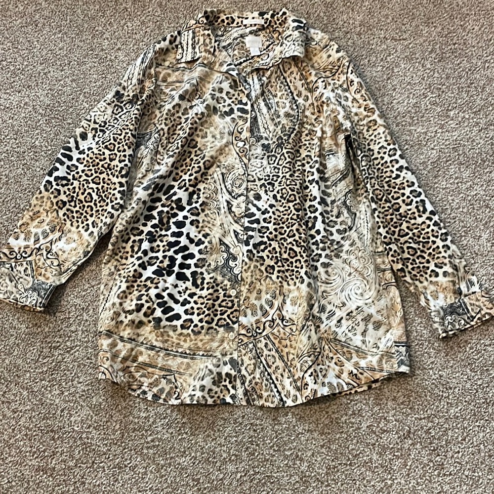 #14 Chico’s Leopard Button Down Long Sleeve Shirt Size 3 *16 Top